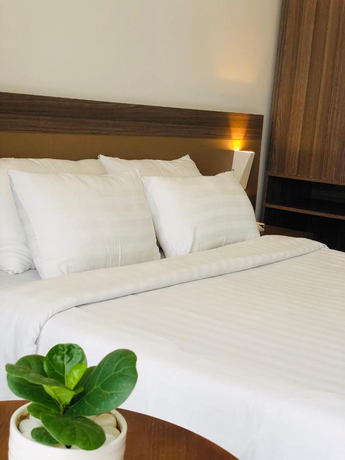 Punt Hotel Хайфон Экстерьер фото